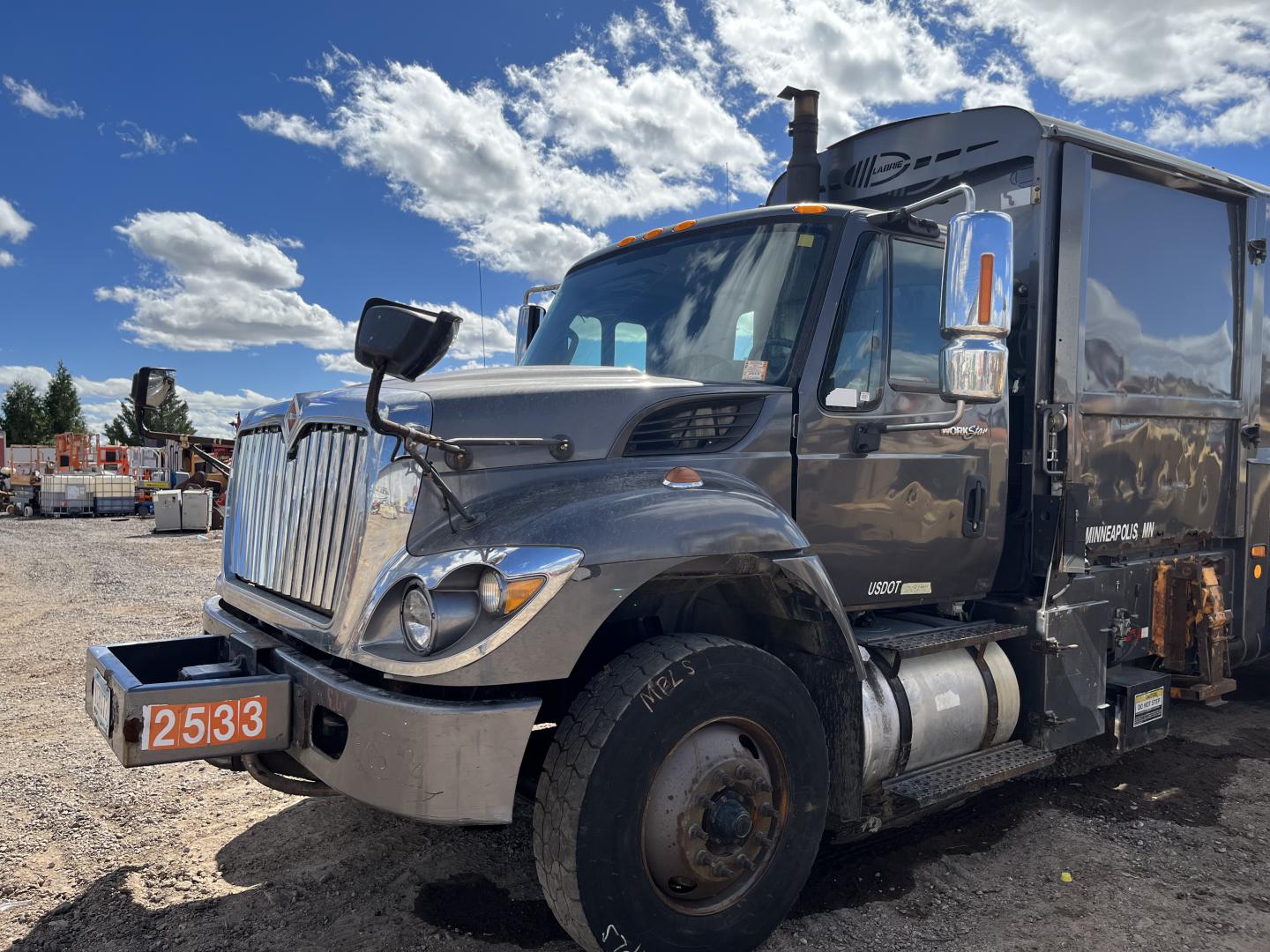 CAMION DE BASURA INTERNATIONAL WORKSTAR 7400